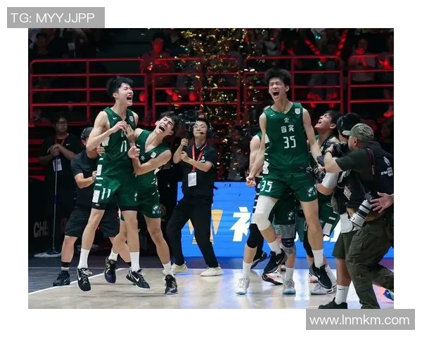 篮球团队协作实力评比广州篮球队荣登第八名引发关注